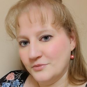 Meet your Posher, Bethany